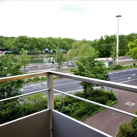 Luxury - View Of River And Castle * Wurzburgo